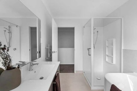 Photo of property in 8 Paapaakiri Loop, Takanini, 2112