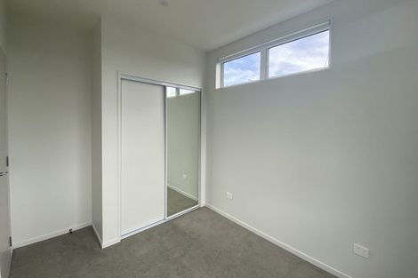Photo of property in 14/2 Moor Avenue, Te Atatu Peninsula, Auckland, 0610