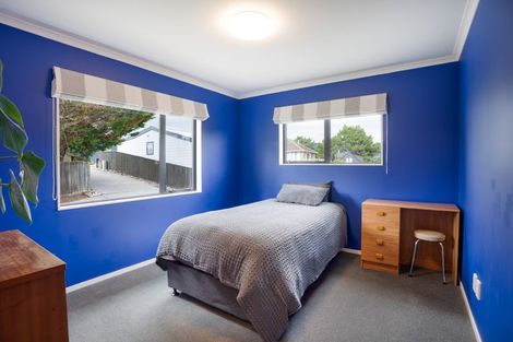 Photo of property in 195 Holborn Drive, Stokes Valley, Lower Hutt, 5019