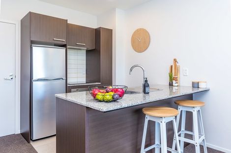 Photo of property in Shoal Haven Apartments, 305a/130 Anzac Street, Takapuna, Auckland, 0622