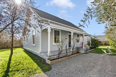 Photo of property in 102 Jellicoe Street, Martinborough, 5711