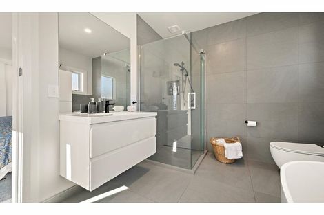 Photo of property in 274 Riverlaw Terrace, Saint Martins, Christchurch, 8022