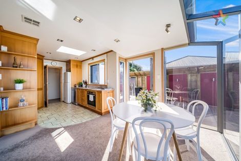 Photo of property in 26a Tai Paku Paku Road, Karaka Bays, Wellington, 6022