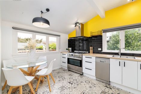 Photo of property in 134 Saint Martins Road, Saint Martins, Christchurch, 8022