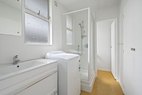 Photo of property in 127u6 Queens Drive, Lyall Bay, Wellington, 6022