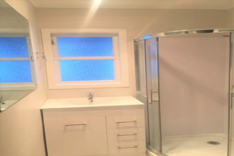 Photo of property in 44 Kervil Avenue, Te Atatu Peninsula, Auckland, 0610