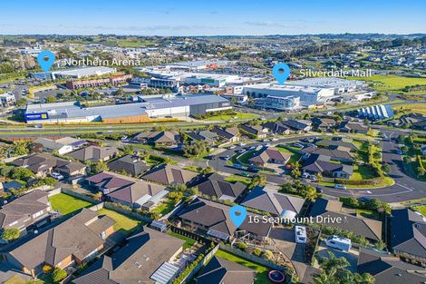 Photo of property in 16 Seamount Drive, Red Beach, 0932