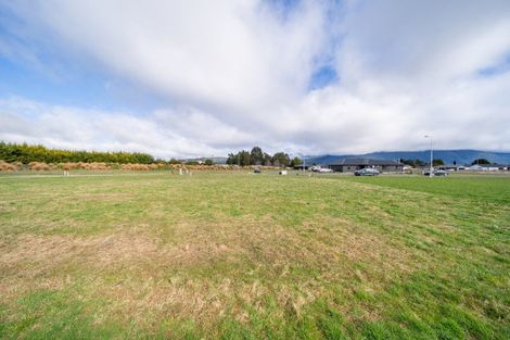 Photo of property in 11 Tukare Loop, Te Anau, 9600