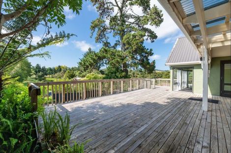 Photo of property in 212 Pine Valley Road, Dairy Flat, Silverdale, 0992