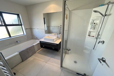 Photo of property in 31 Edgewater Drive, Karaka, Papakura, 2113