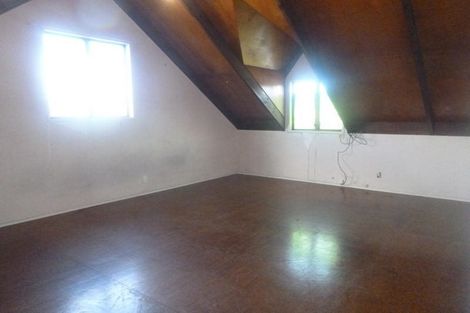 Photo of property in 8 Helleur Road, Massey, Auckland, 0614