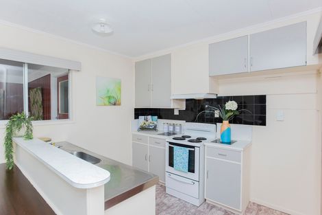 Photo of property in 27 Waingake Road, Manutuke, 4072