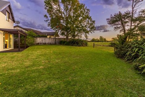 Photo of property in 4 Monkton Close, Greenhithe, Auckland, 0632