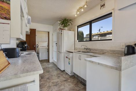 Photo of property in 17 Cypress Crescent, Pukete, Hamilton, 3200