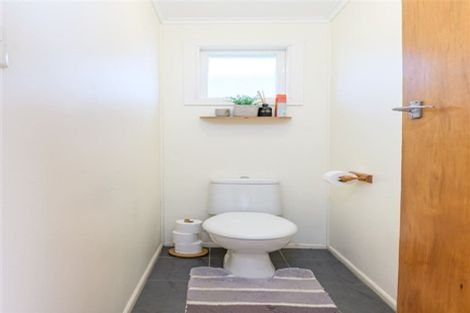 Photo of property in 7 Harrington Road, Henderson, Auckland, 0610