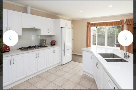 Photo of property in 7 Magilligan Close, East Tamaki Heights, Auckland, 2016