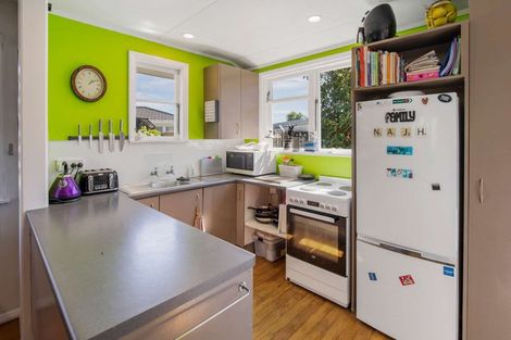 Photo of property in 166 Highbury Avenue, Highbury, Palmerston North, 4412