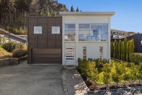 Photo of property in St Andrews Park, 66 Highview Terrace, Queenstown, 9300