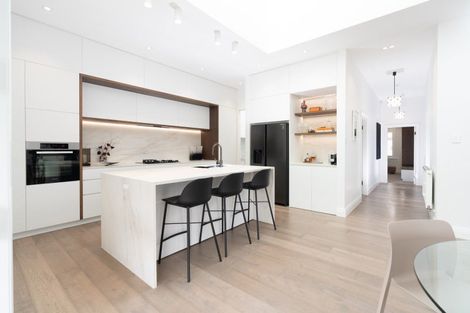 Photo of property in 23 Ferry Street, Seatoun, Wellington, 6022