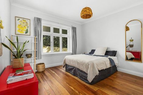 Photo of property in 3 Endeavour Street, Lyall Bay, Wellington, 6022