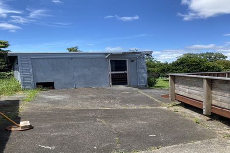 Photo of property in 95 Kervil Avenue, Te Atatu Peninsula, Auckland, 0610