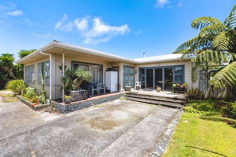 Photo of property in 54 Cutfield Street, Inglewood, 4330