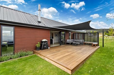 Photo of property in 24 Mount Nicholas Avenue, Wanaka, 9305