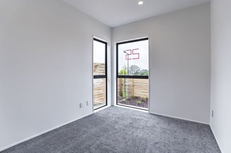 Photo of property in 25 Paretao Street, Massey, 0614