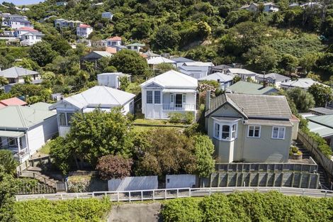 Photo of property in 236 Ohiro Road, Brooklyn, Wellington, 6021