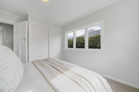 Photo of property in 167 Centaurus Road, Saint Martins, Christchurch, 8022