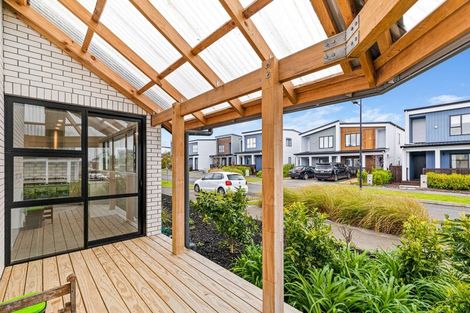 Photo of property in 13 Weri Road, Karaka, Papakura, 2113