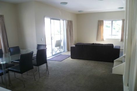 Photo of property in 3 Papawai Terrace, Mount Cook, Wellington, 6021