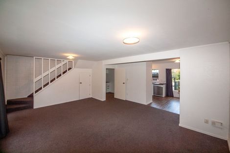 Photo of property in 93 Churton Drive, Churton Park, Wellington, 6037