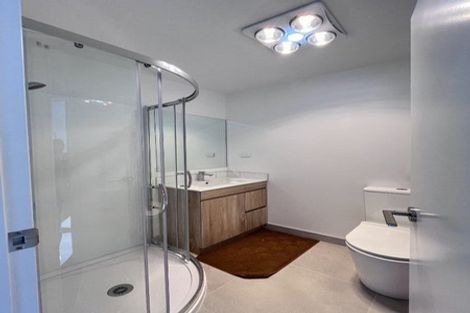 Photo of property in 9 Raupeti Lane, Henderson, 0612