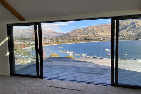 Photo of property in 92 Lismore Street, Wanaka, 9305
