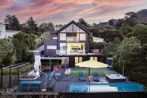 Photo of property in 109 Main Road, Governors Bay, Lyttelton, 8971