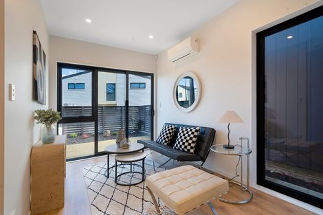 Photo of property in 10a Kotiu Place, Massey, Auckland, 0614