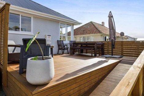 Photo of property in 16 Plympton Street, Brooklands, New Plymouth, 4310