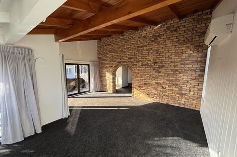 Photo of property in 27a Bay Street, Red Beach, 0932