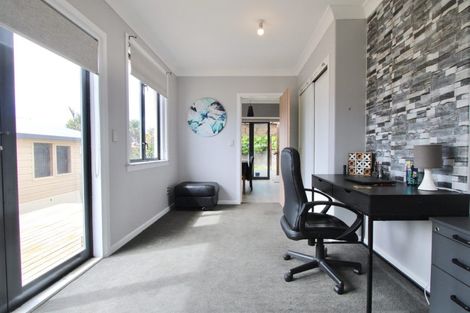 Photo of property in 120 Mangati Road, Bell Block, New Plymouth, 4312