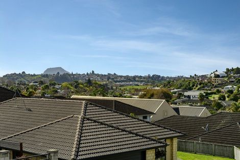 Photo of property in 26 Valley View, Bethlehem, Tauranga, 3110