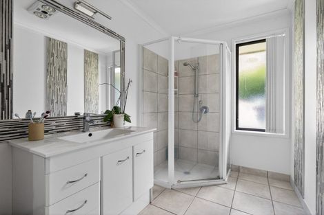 Photo of property in 725c Puketona Road, Haruru, 0204