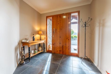 Photo of property in 17 Downs Road, Geraldine, 7930