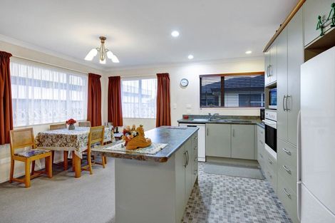 Photo of property in 33d Argyle Street, Hawera, 4610