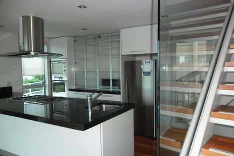 Photo of property in 1d The Crescent, Roseneath, Wellington, 6011