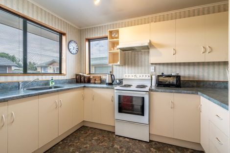 Photo of property in 10 Daley Place, Winton, 9720