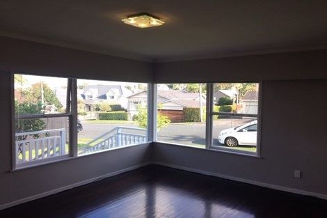 Photo of property in 1/10 Hororata Road, Hauraki, Auckland, 0622