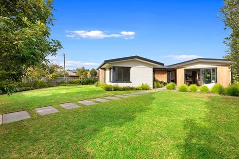 Photo of property in 39 Golf Road, Mount Maunganui, 3116