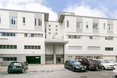 Photo of property in Dixonlane Apartments, 8/7 Feltex Lane, Te Aro, Wellington, 6011