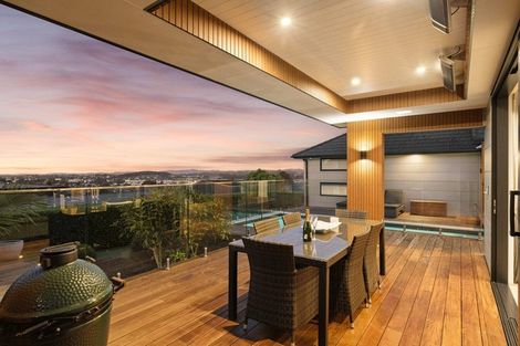 Photo of property in 328 Upper Queen Street, Pukekohe, 2120